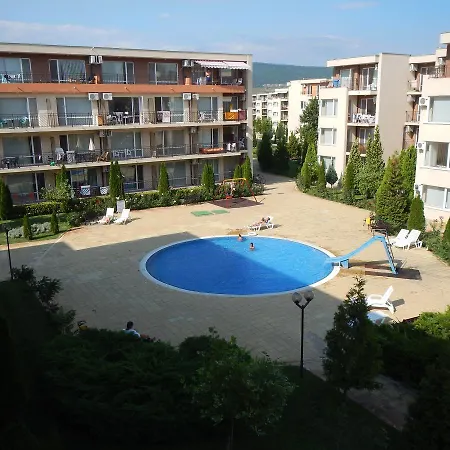 Apartment Апартамент С 9 Бассейнами *